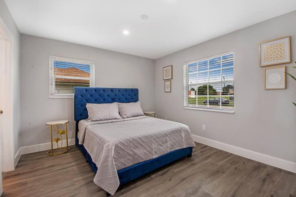 Modern Getaway Near The Beach With Room For A Boat West Palm Beach Esterno foto